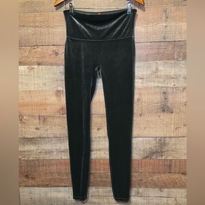 SPANX Velvet Women’s Leggings Size Large Dark Palm Soft Comfy